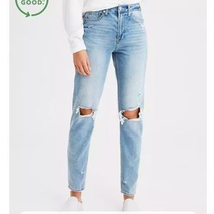 American Eagle Mom Jean